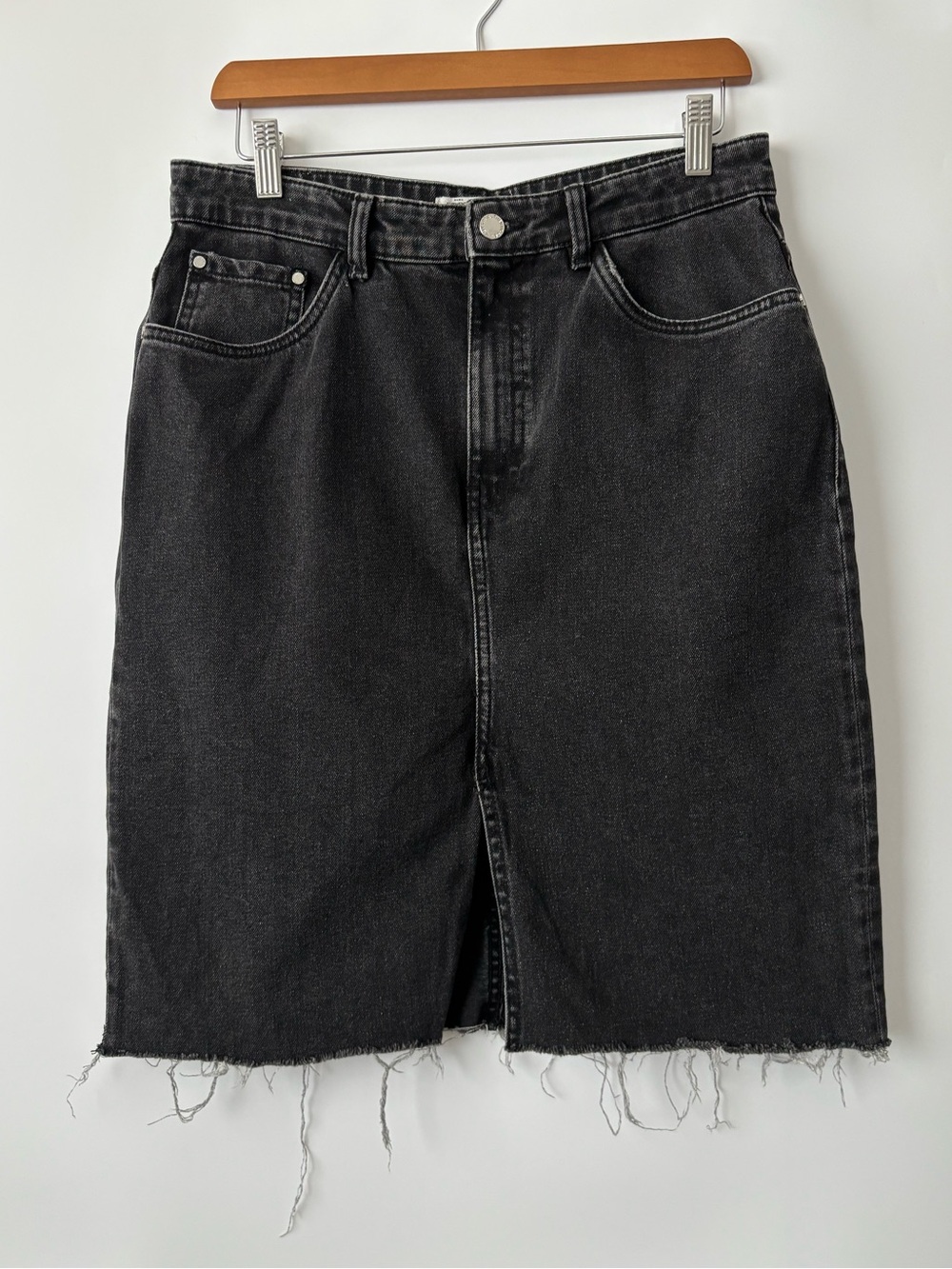 Zara Trafaluc Black Denim Midi Skirt Raw Hem Boho Grunge Size L